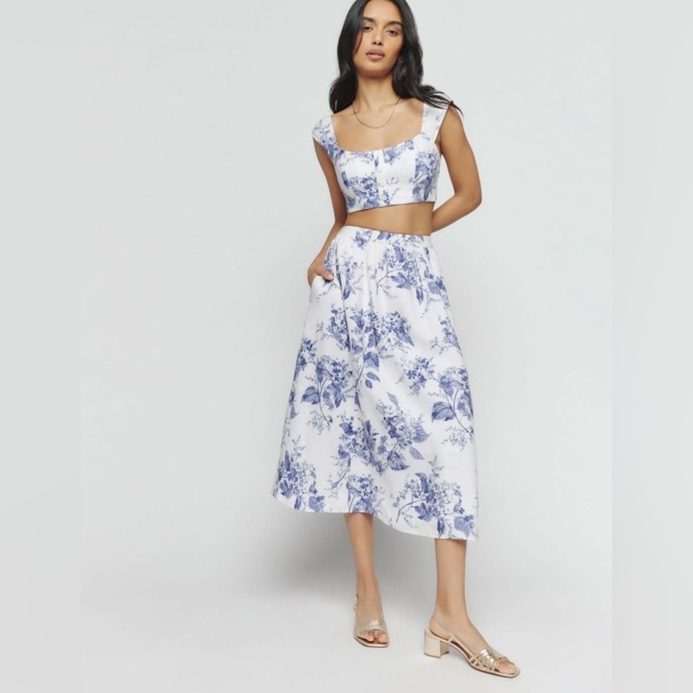 #27. 🆕 NWT - Reformation Teya Linen Two-piece Set in Lupine